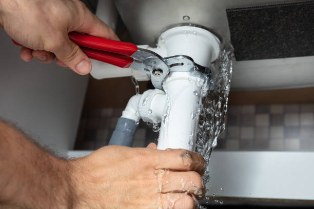 Best Sewage cleanup and water damage restoration  in Delhi, CA